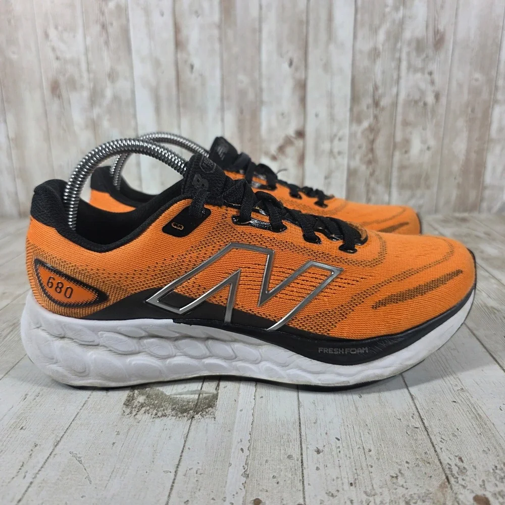 New Balance Fresh Foam 680 v8 Orange Black Running Shoes M680RO8 Womens 8.5 Wide